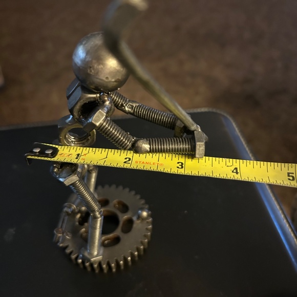 Nuts & Bolts GOLFER Metal Artwork FIGURINE -GOLFER GIFT - Picture 6 of 16